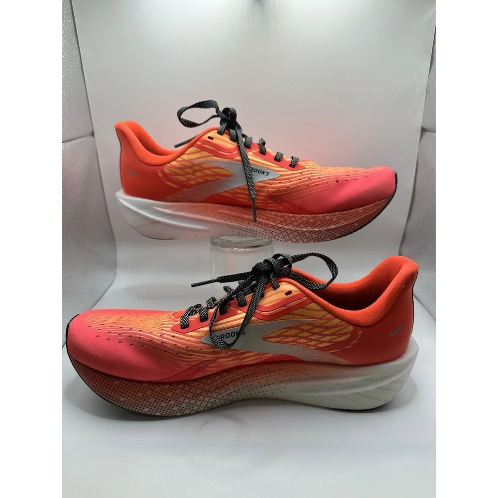 Size‎ 10 - Brooks Hyperion Max Fiery Coral Orange Pop